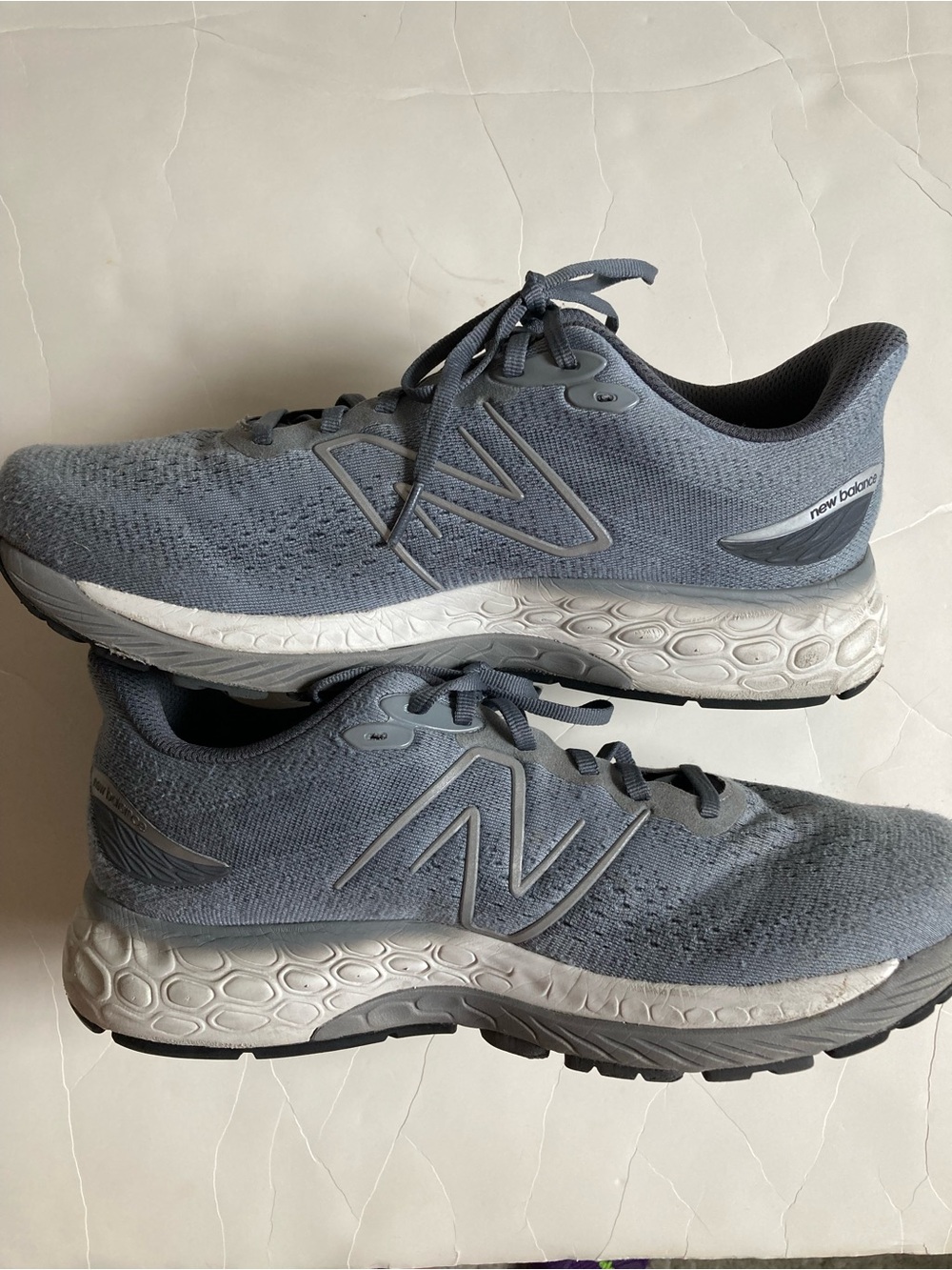 Mens new balance fresh foam 880 neutral running shoes size 10 EE extra wide EUC
